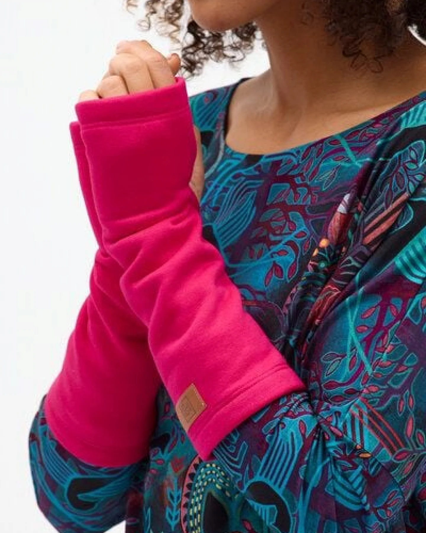 Handstulpen Puffy – Armstulpen aus Bio-Baumwolle – warm & bequem – glatt oder mit KOKOworld-Print – fair & nachhaltig produziert in EU – Ansicht 3