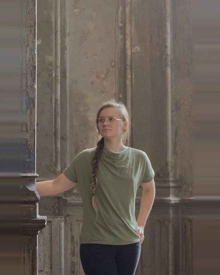 Golden Circle Clothing Wasserfallshirt aus weichem Modal