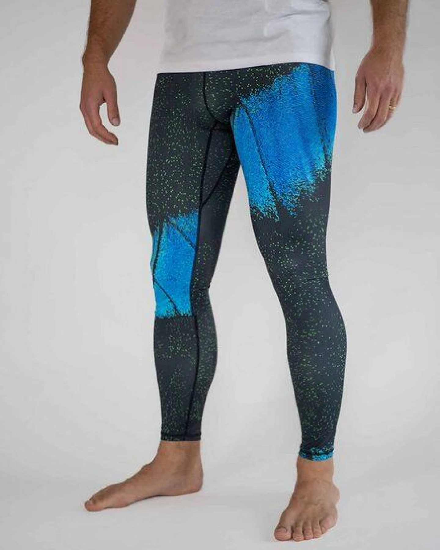 Arctic Flamingo Bunte Herren Sport Leggings aus ECONYL® regeneriertem Nylon – Ansicht 3