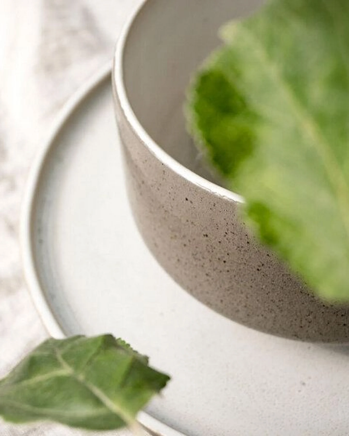 EDDA stoneware Handgemachte Steingut Schüssel Ddoria - Granit Grau (ø 13,5 x 7,5 cm, 0,65 L) – Ansicht 4