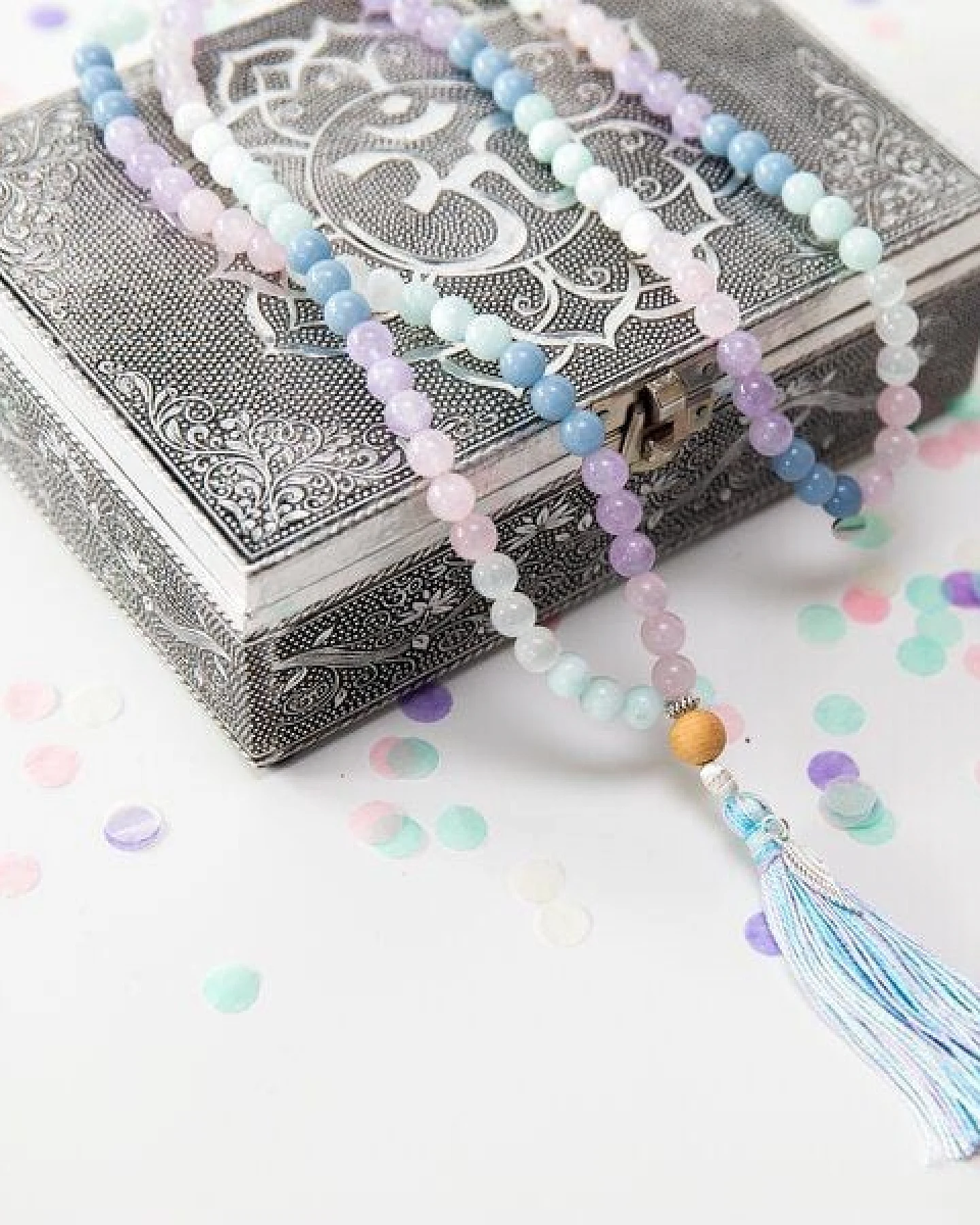 Divasya Mala-Kette "Schutzengel" aus Angelit, Amethyst, Rosenquarz & Selenit – Ansicht 3