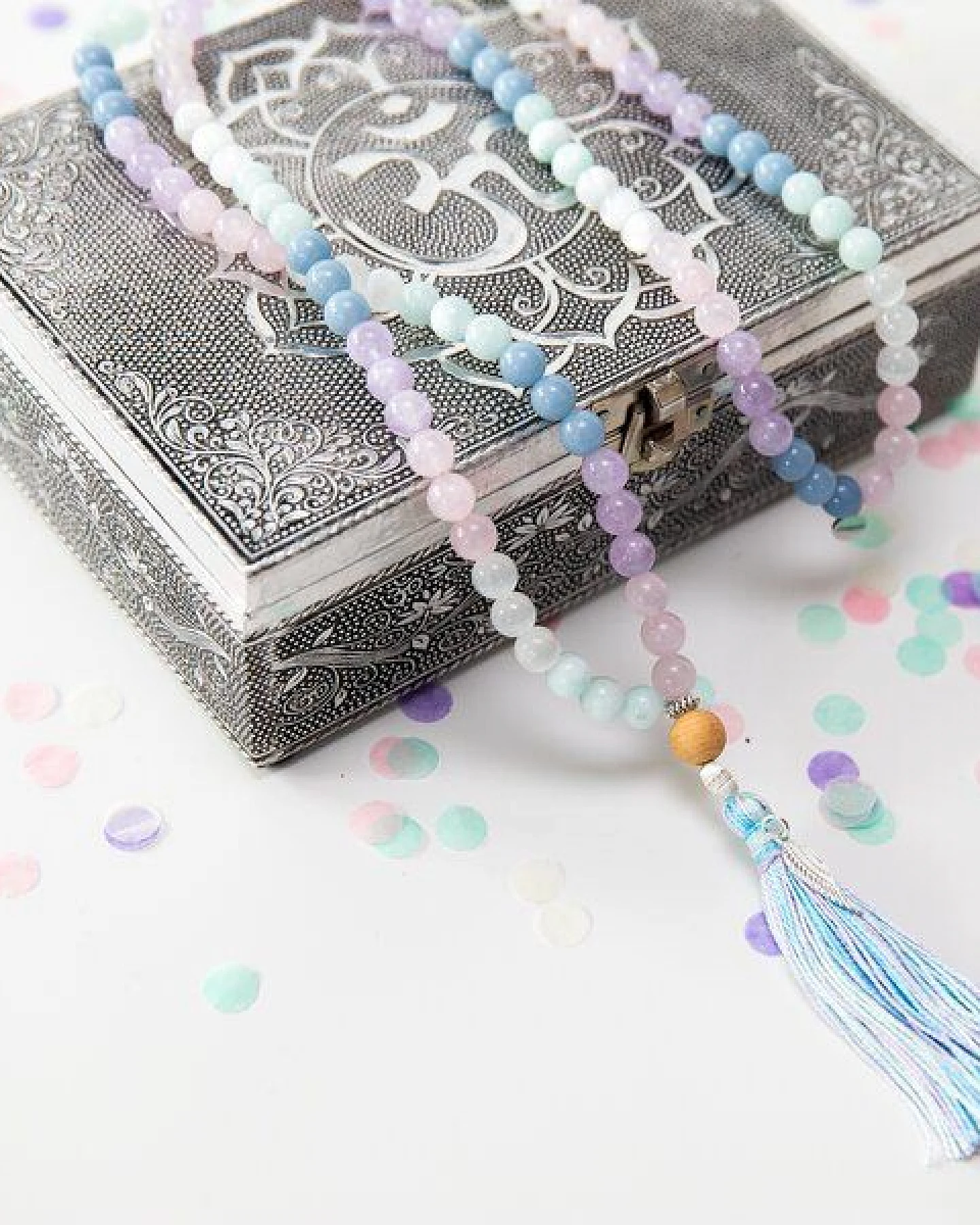 Divasya Mala-Kette "Schutzengel" aus Angelit, Amethyst, Rosenquarz & Selenit – Ansicht 3