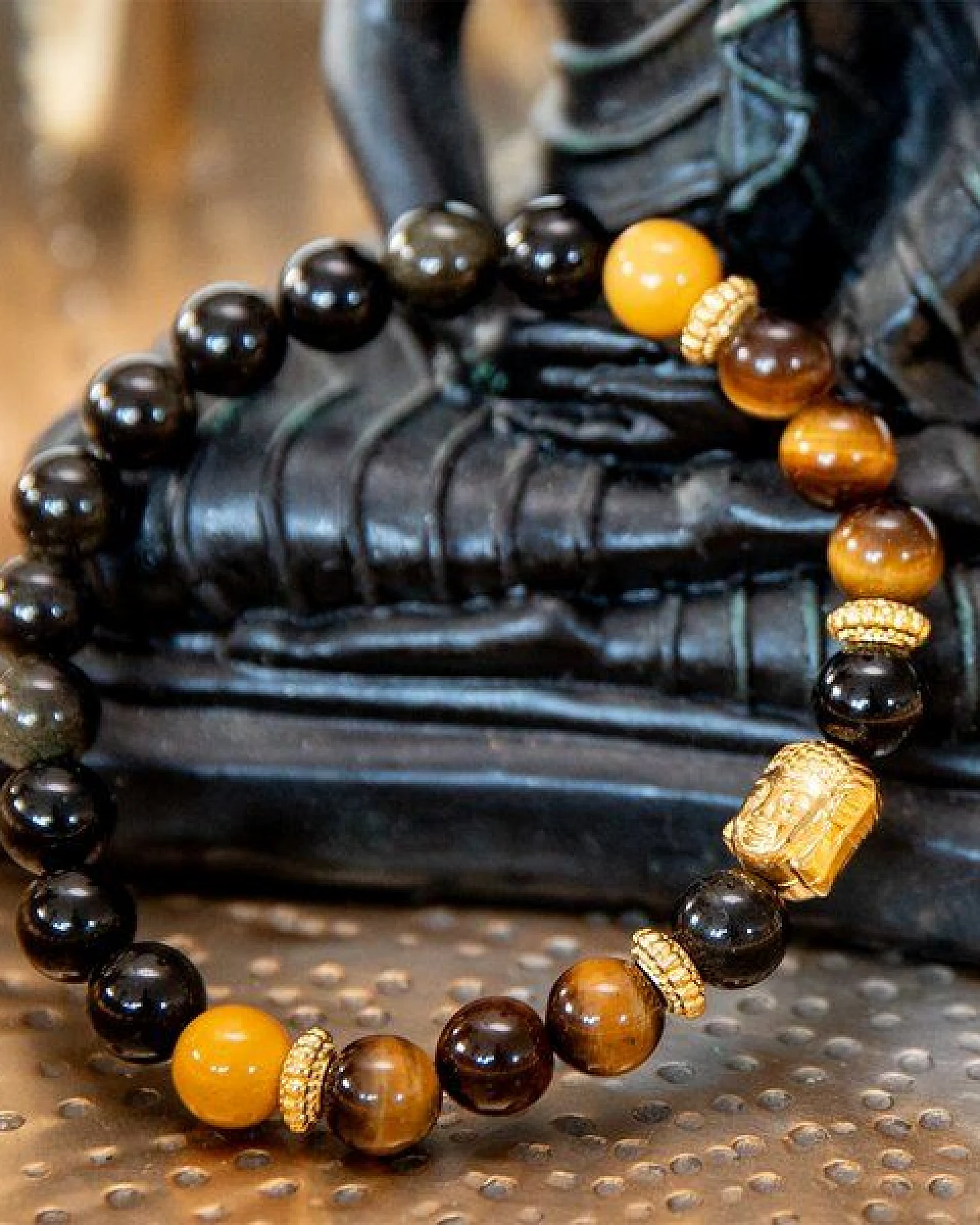 Divasya Armband "Golden Buddha" aus Obsidian, Mookait & Tigerauge – Ansicht 4