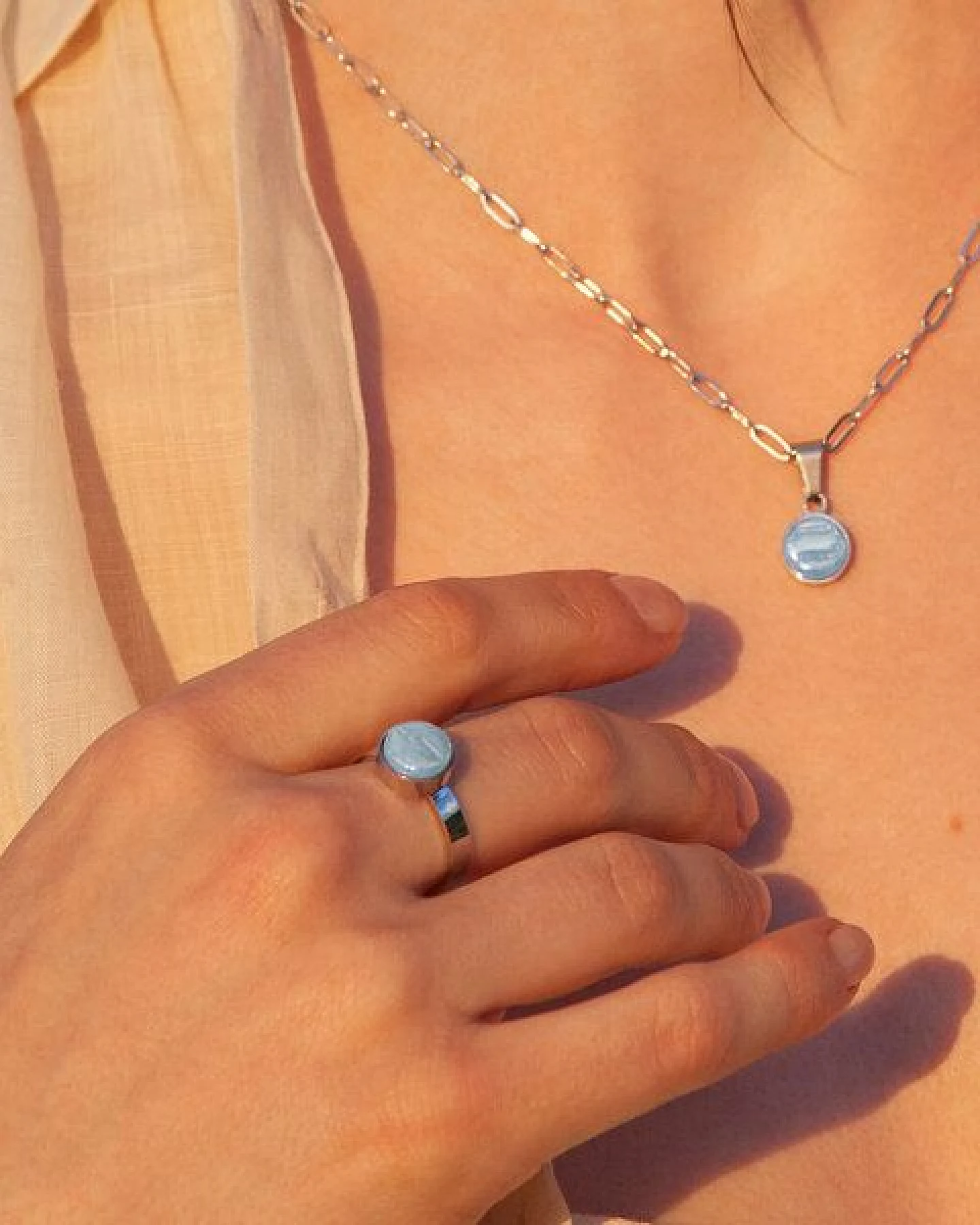 ALEXASCHA Größenverstellbarer Ring mit Stein – Ansicht 2