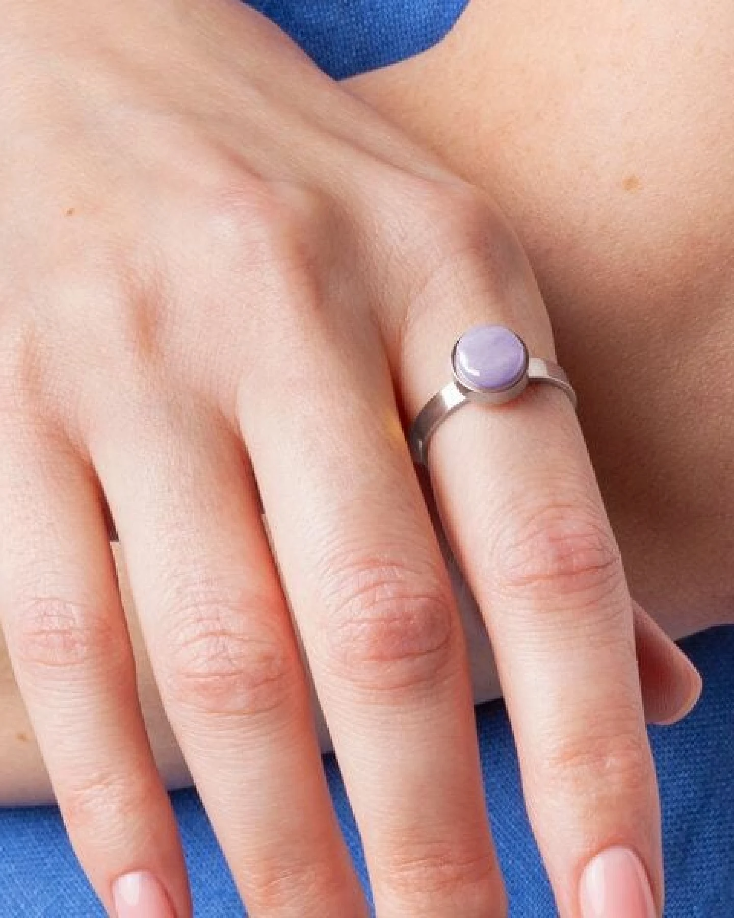 ALEXASCHA Größenverstellbarer Ring mit Stein – Ansicht 2