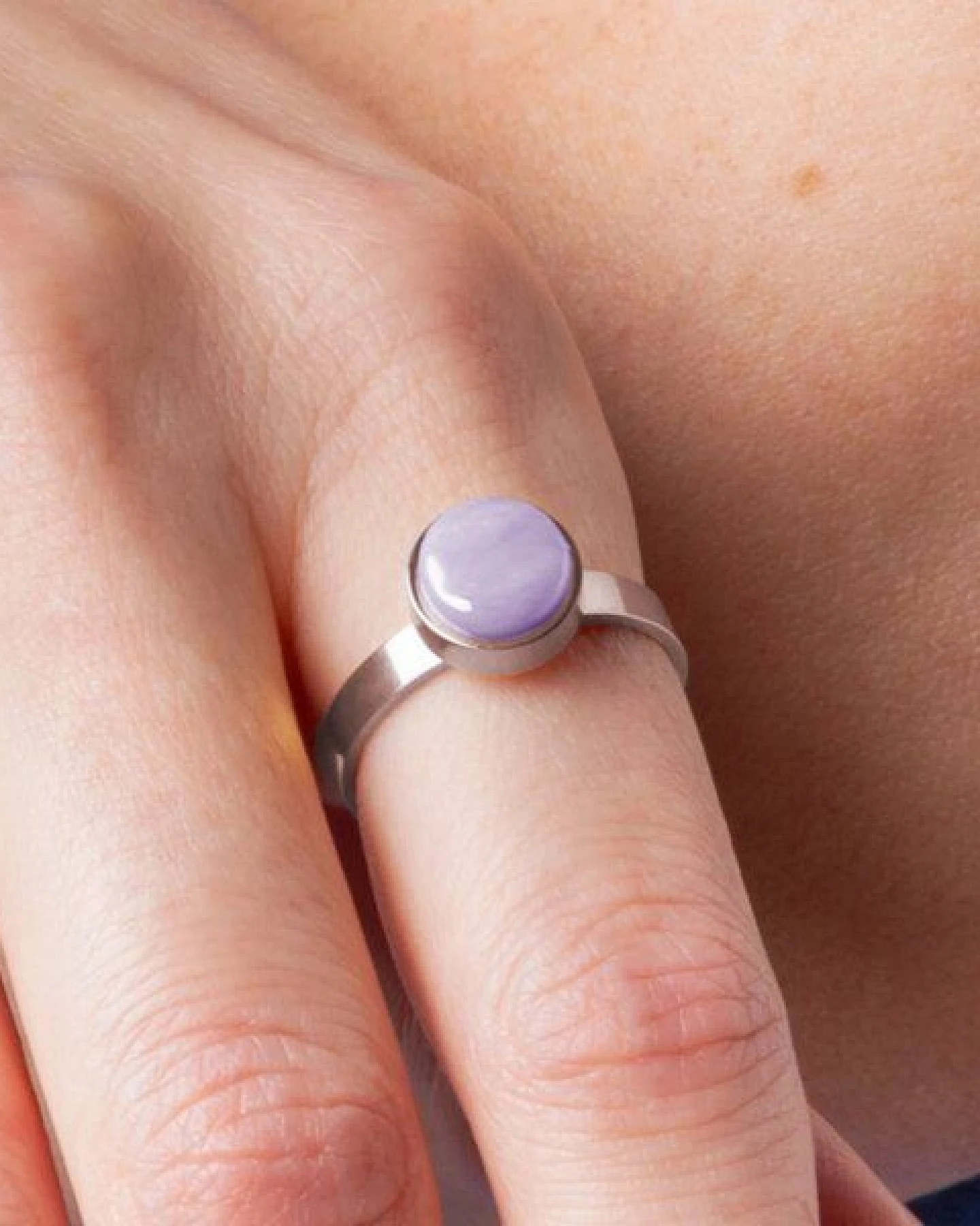 ALEXASCHA Größenverstellbarer Ring mit Stein – Ansicht 3