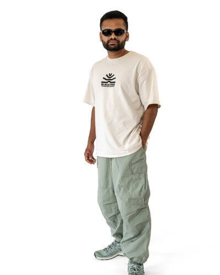 Black Tree Basic T - Unisex - Oversize - 260g/sm - Premium Qualität