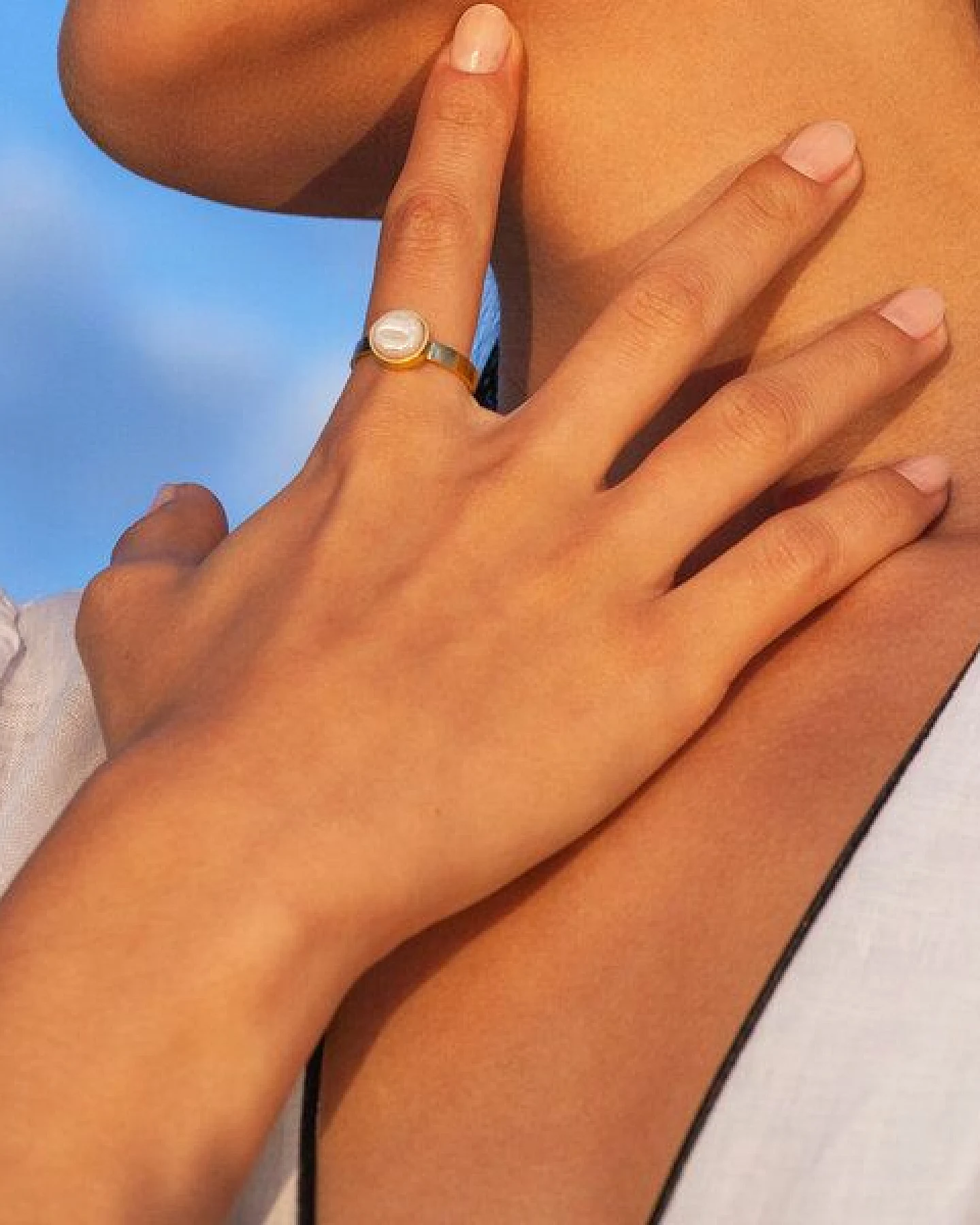 ALEXASCHA Größenverstellbarer Ring mit Stein – Ansicht 2