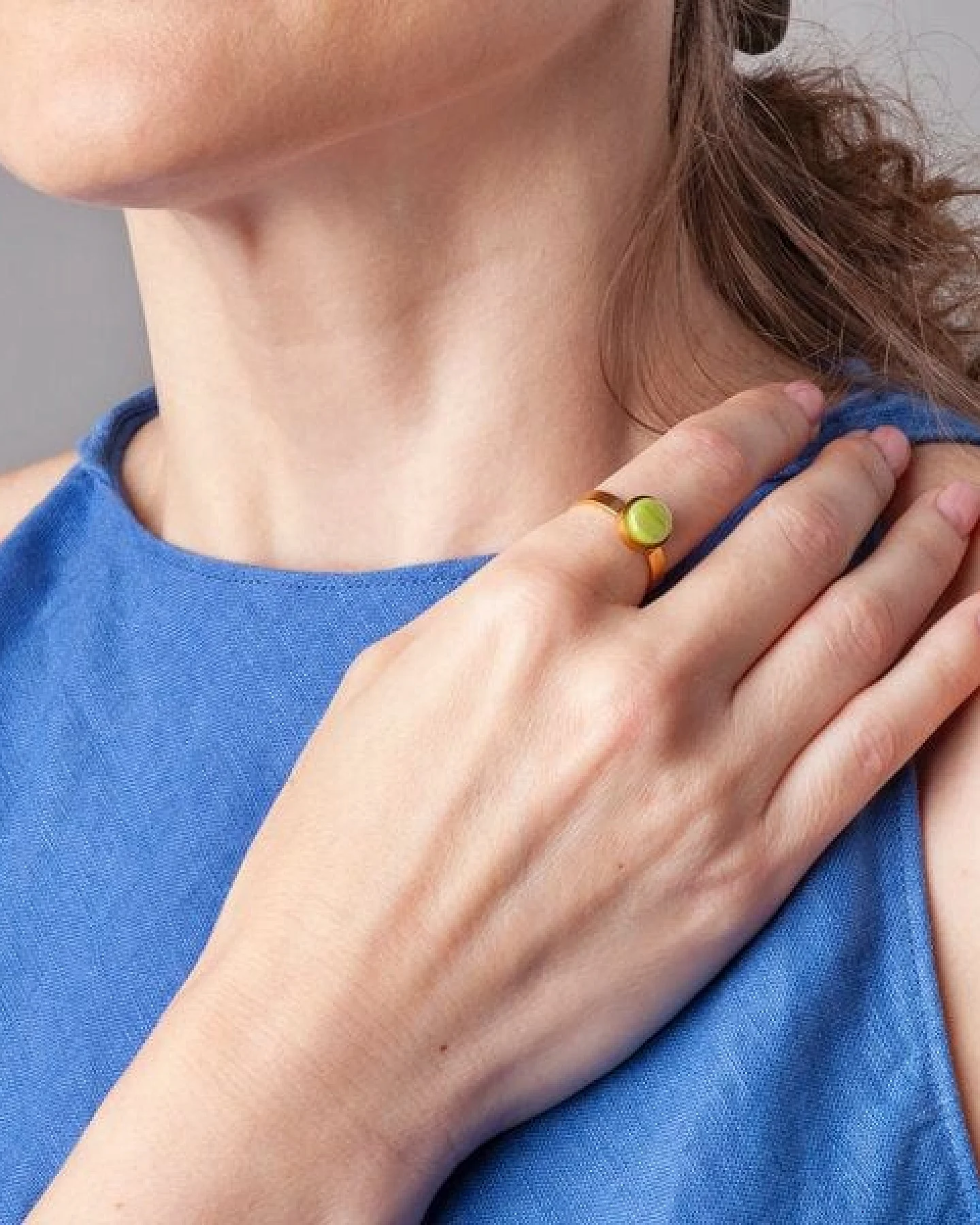 ALEXASCHA Größenverstellbarer Ring mit Stein – Ansicht 3