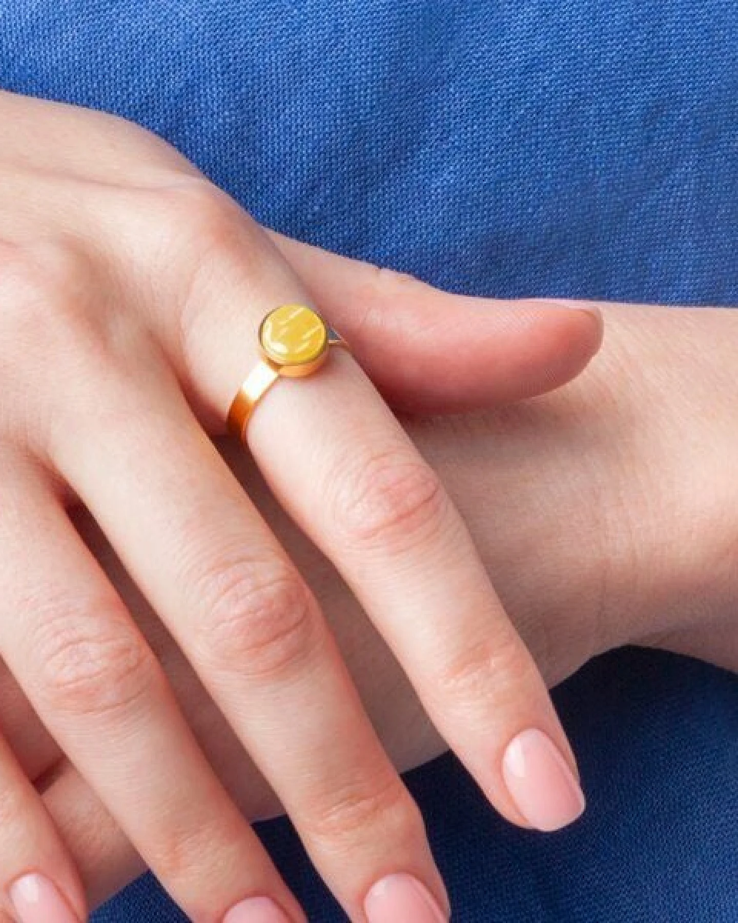 ALEXASCHA Größenverstellbarer Ring mit Stein – Ansicht 3