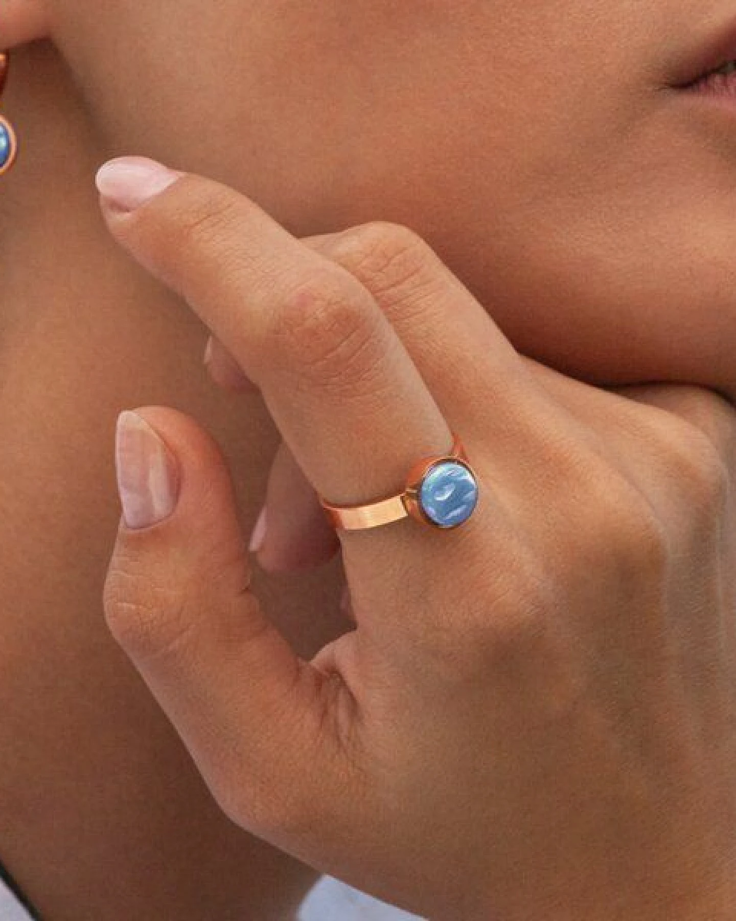 ALEXASCHA Größenverstellbarer Ring mit Stein – Ansicht 3