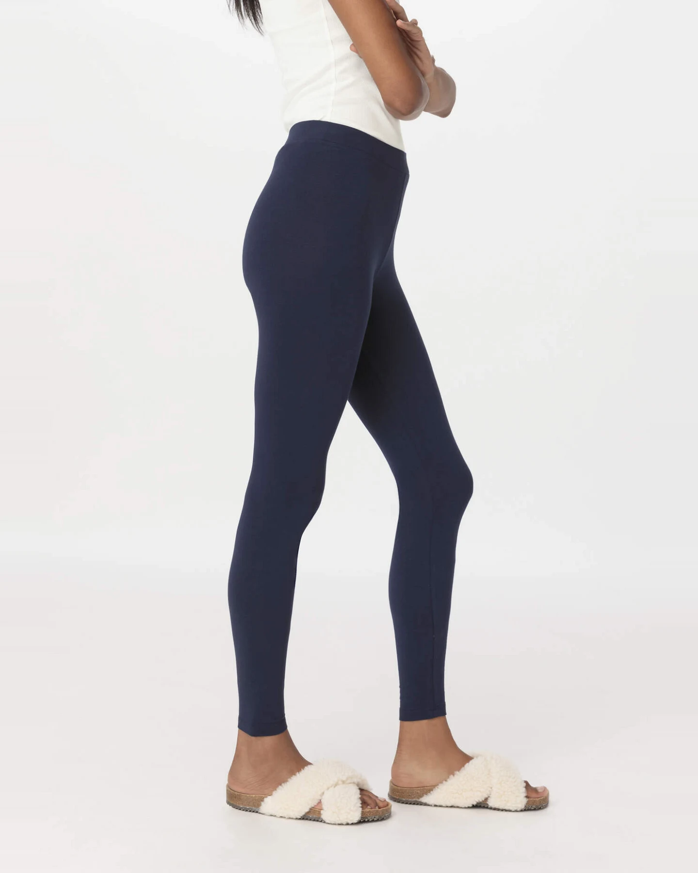 hessnatur Damen Leggings PURE BALANCE aus Bio-Baumwolle und TENCEL™ Modal - blau - Größe 48 – Ansicht 2