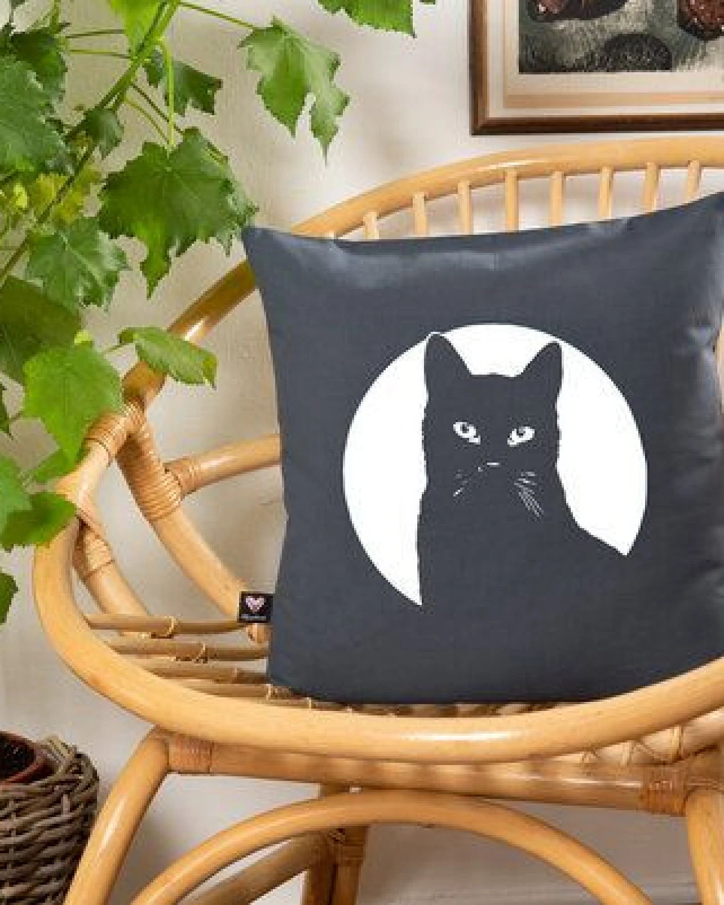 Hirschkind Bio-Kissenbezug 'Schwarzer Kater' dunkelgrau, 40*40 cm – Ansicht 2