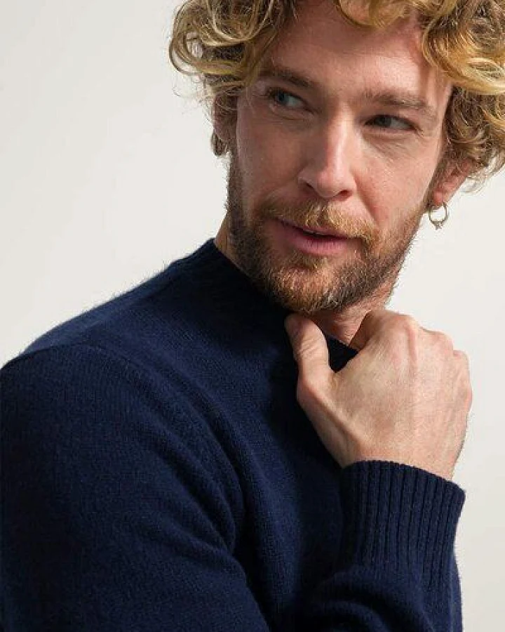 Rifò - Circular Fashion Made in Italy Herrenpullover Ferruccio aus recycelter Wolle