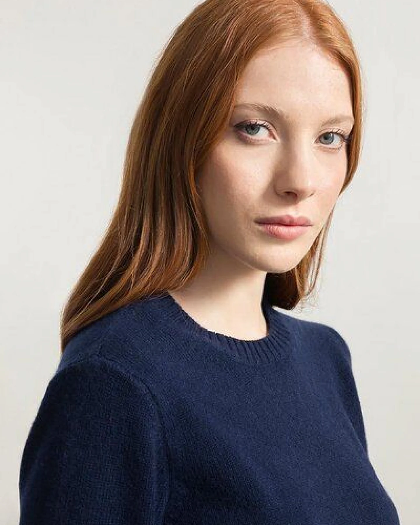 Rifò - Circular Fashion Made in Italy Damenpullover Laura aus recycelter Wolle – Ansicht 2