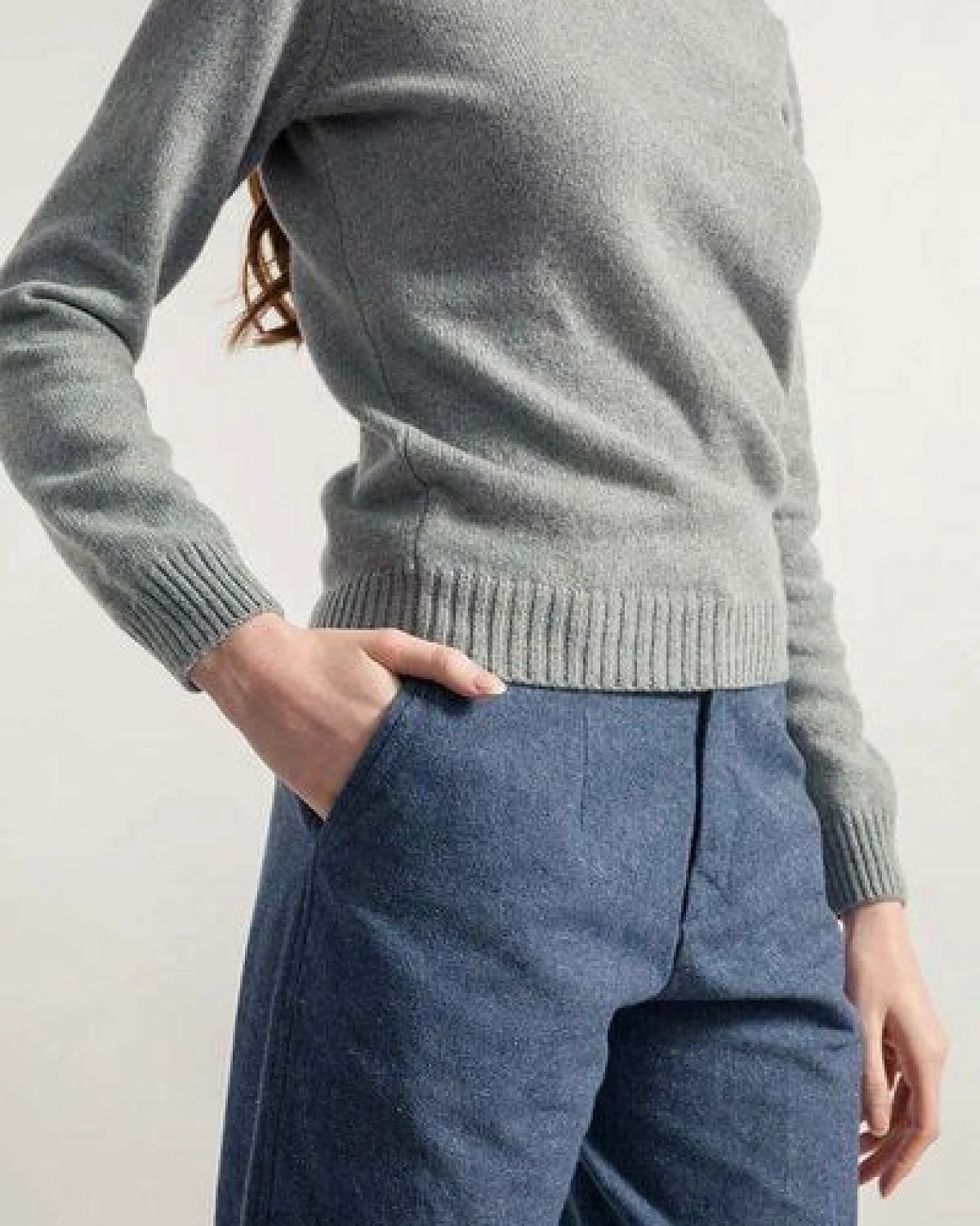 Rifò - Circular Fashion Made in Italy Damenpullover Laura aus recycelter Wolle – Ansicht 2