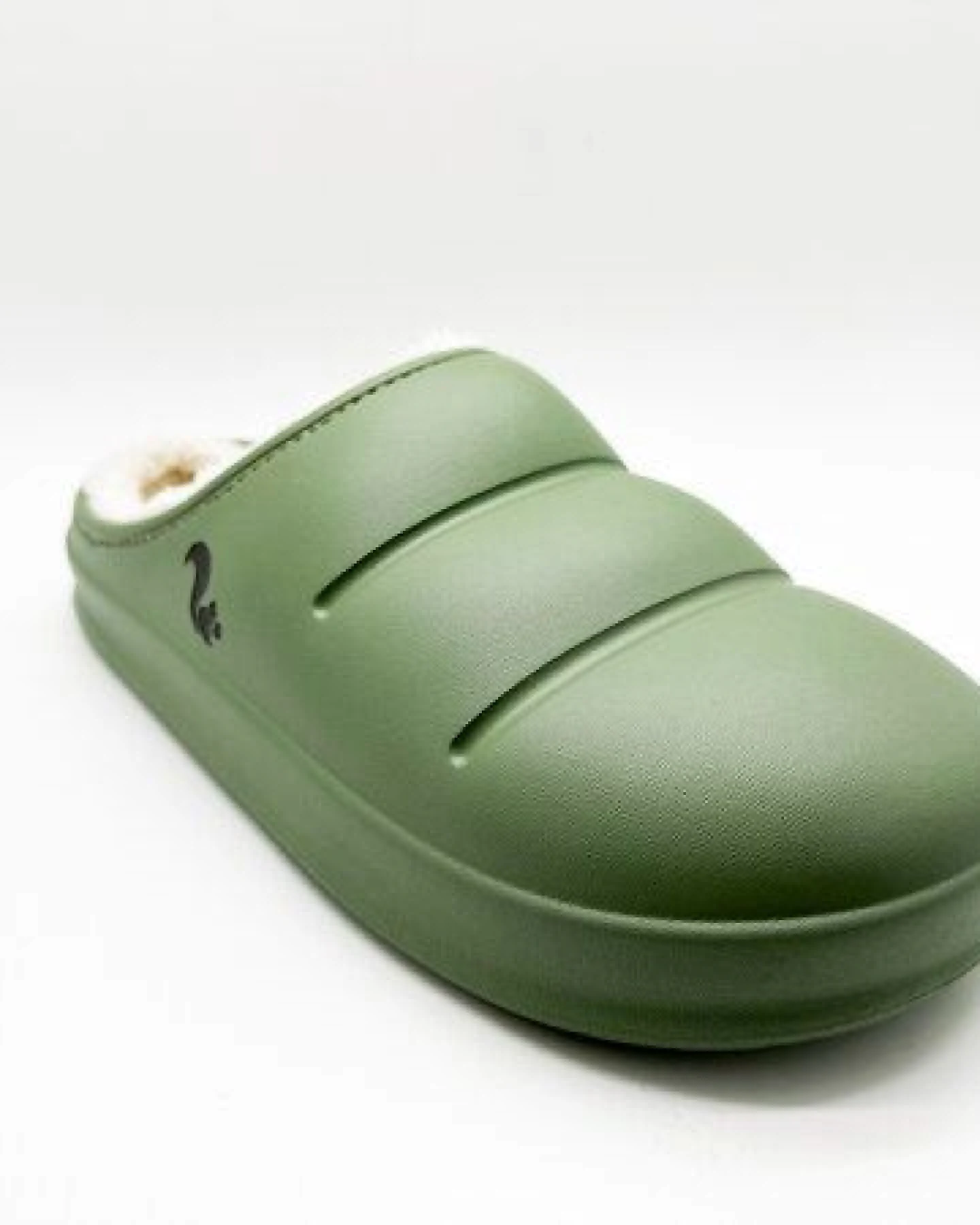 Veganer Fluffy Puffy Clog von thies ® aus recyceltem EVA, PES – Ansicht 2