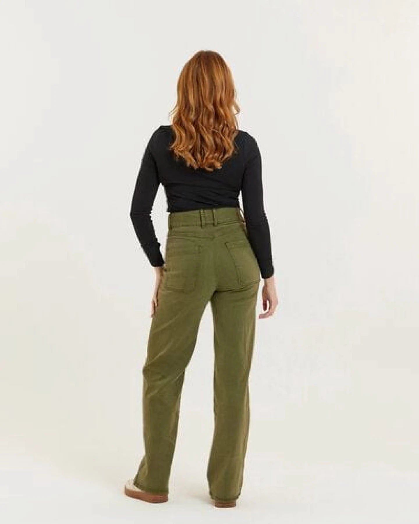 Flax and Loom Tencel-Baumwoll Jeans Straight Fit Modell: Dinah – Ansicht 4