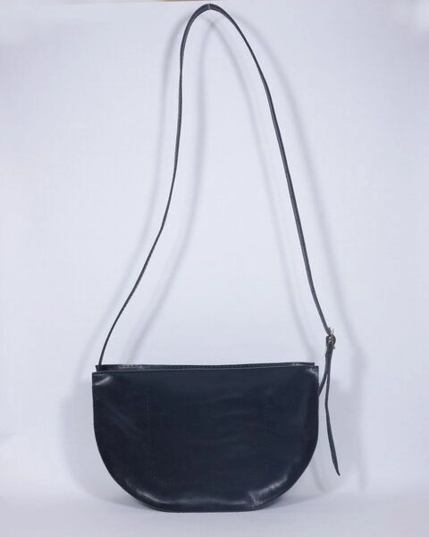 monday market Ledertasche Frieda – Ansicht 3