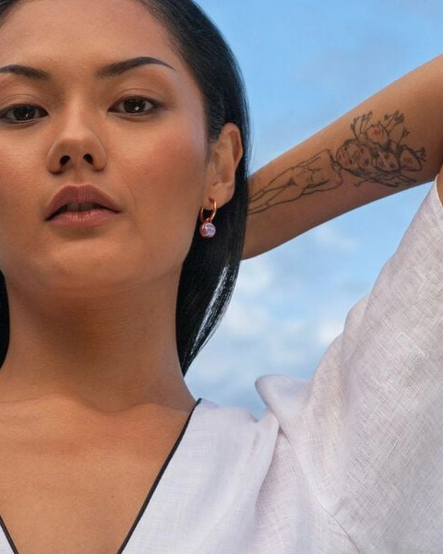 ALEXASCHA Roségold Clip Creolen mit Anhänger – Ansicht 2