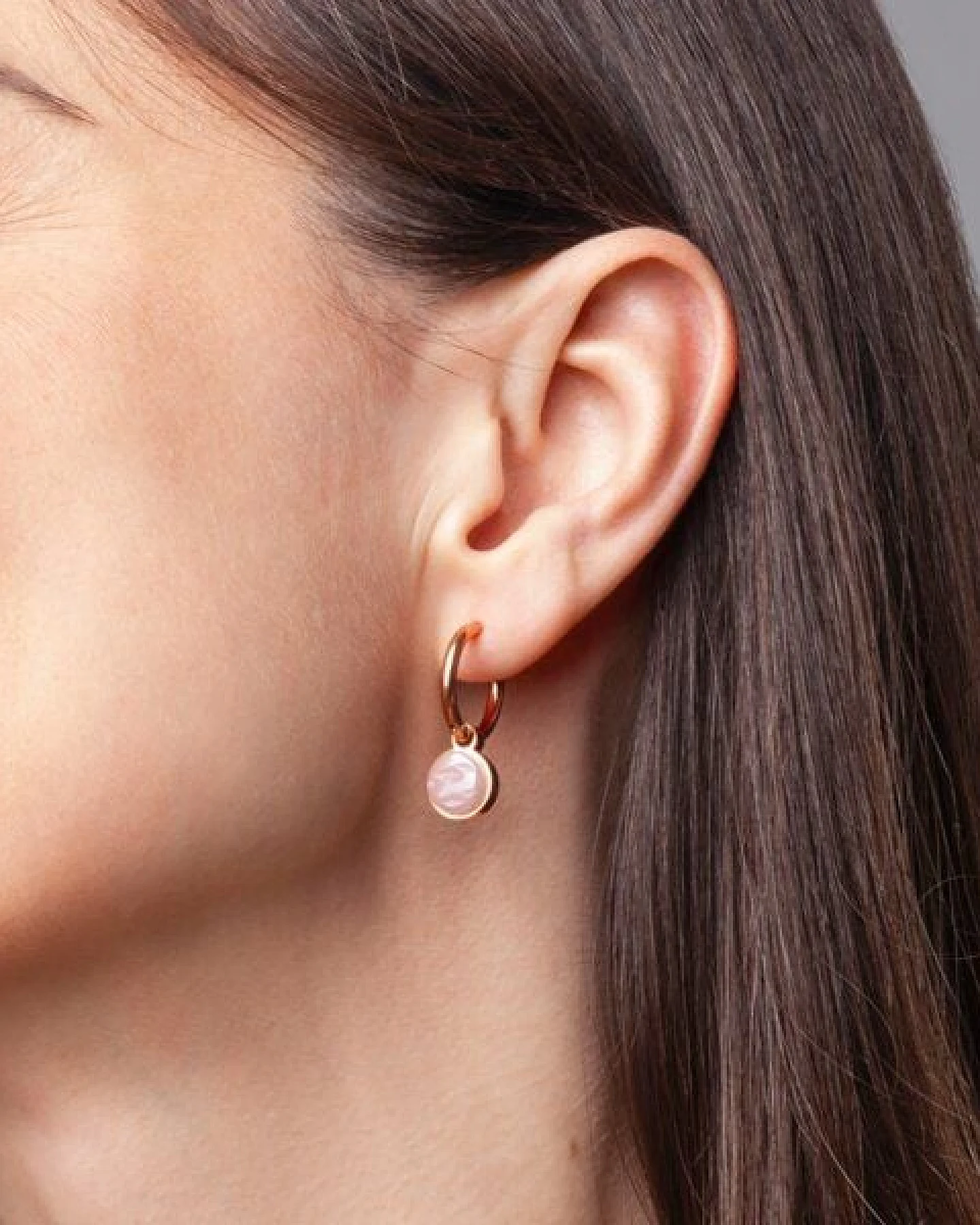 ALEXASCHA Roségold Clip Creolen mit Anhänger – Ansicht 3