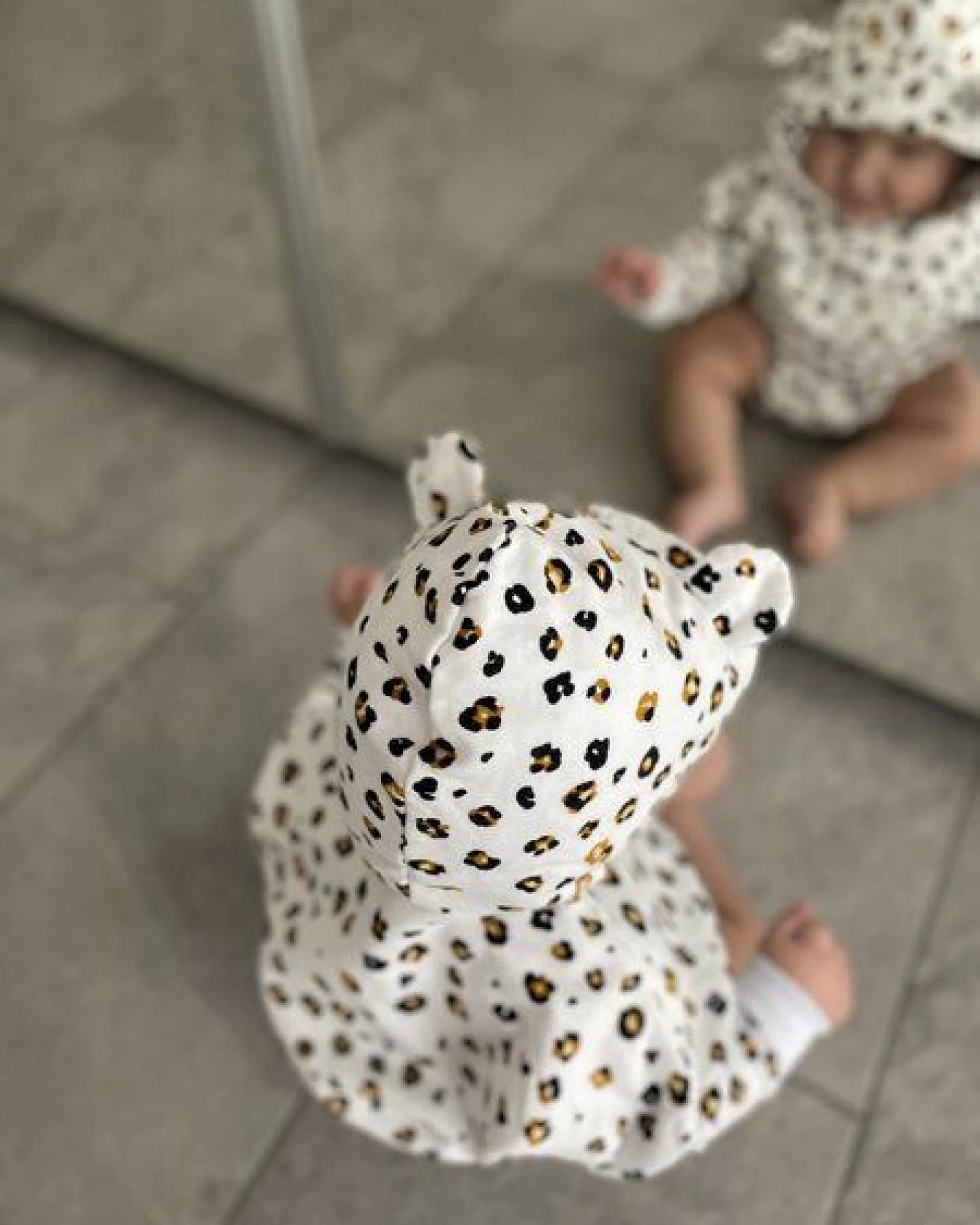 Baby Sweat Pullover *Leo* Bio Baumwolle – Ansicht 2
