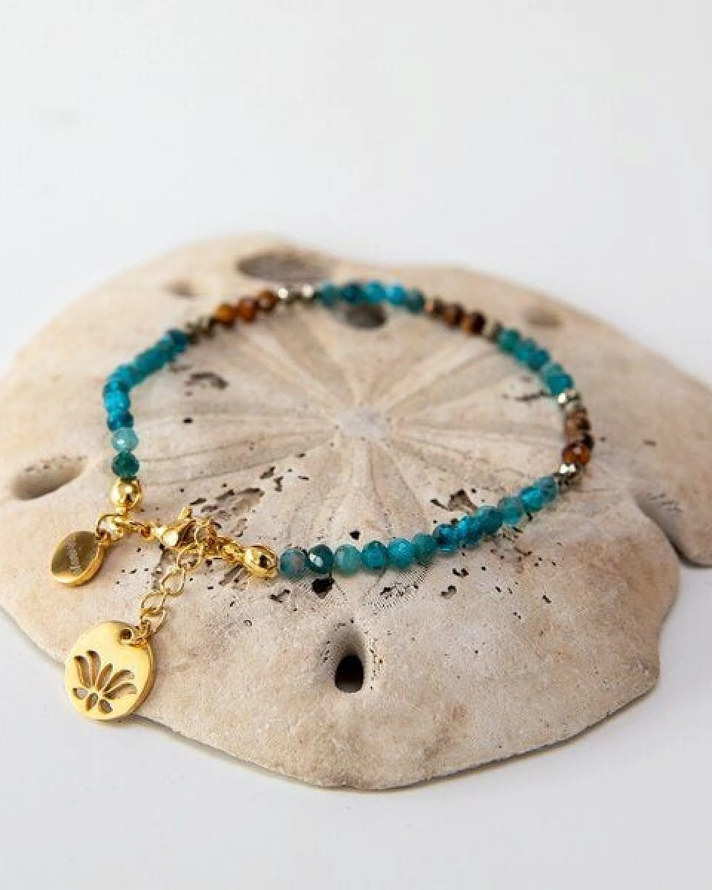 Divasya Armband aus Apatit & Tigerauge – Ansicht 3
