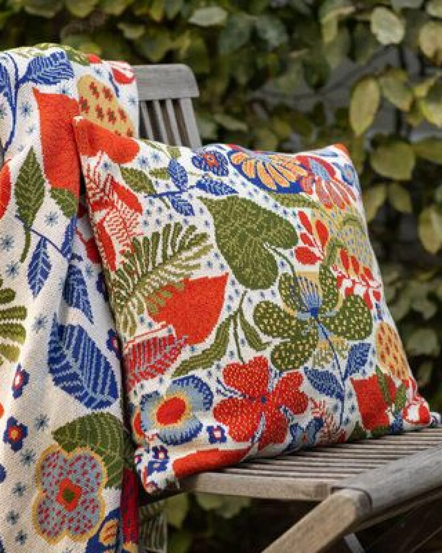 TRANQUILLO Strickdecke FLOWER (BS222) – Ansicht 4