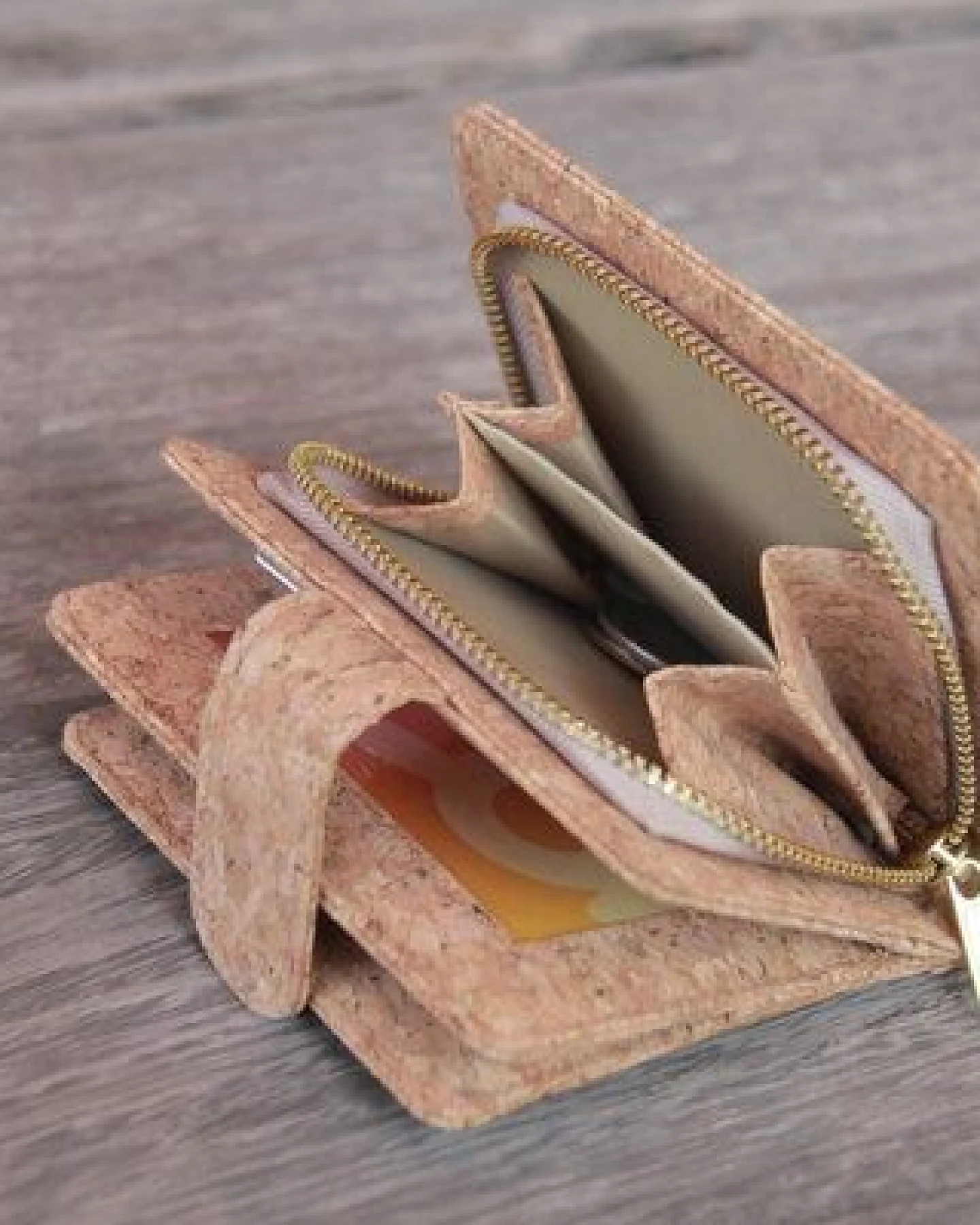 BY COPALA Portemonnaie handmade aus Kork mit Zipper – Ansicht 2