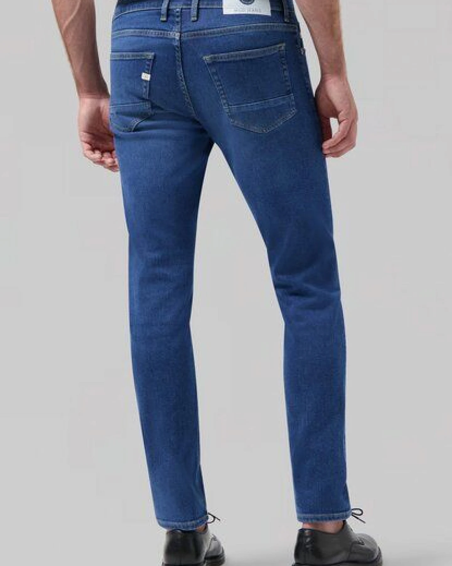 MUD Jeans Jeans Regular Daily Dunn Comfort aus einem Baumwolle / Tencel Mix – Ansicht 2