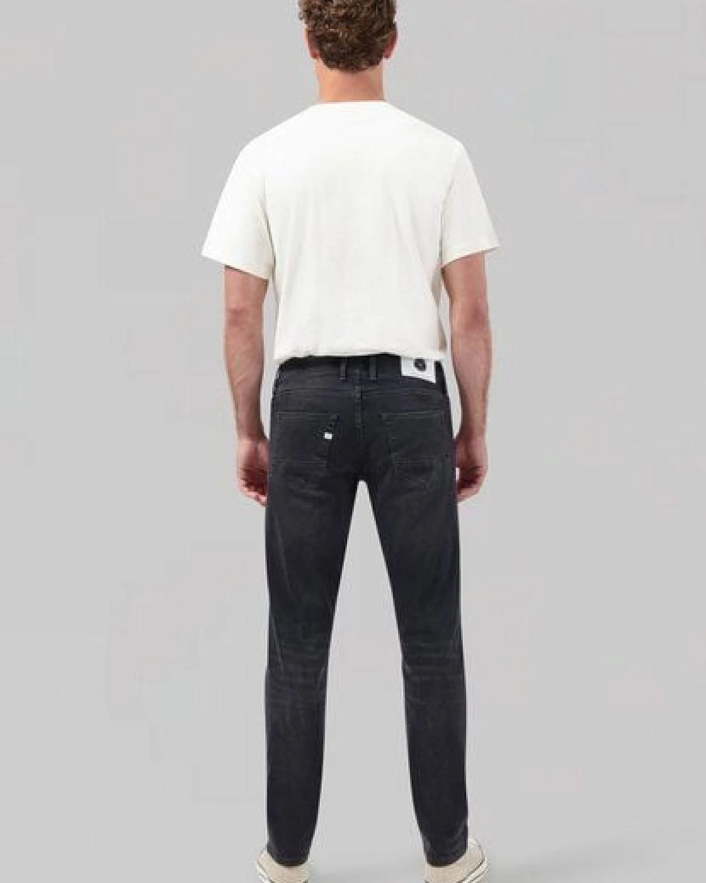 MUD Jeans Jeans Regular Daily Dunn Comfort aus einem Baumwolle / Tencel Mix – Ansicht 4