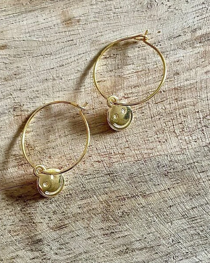 Feine SMILEY Creolen in 20mm mit Anhänger ca. 10 x 8mm (Ø 1.4mm) von Elektropulli