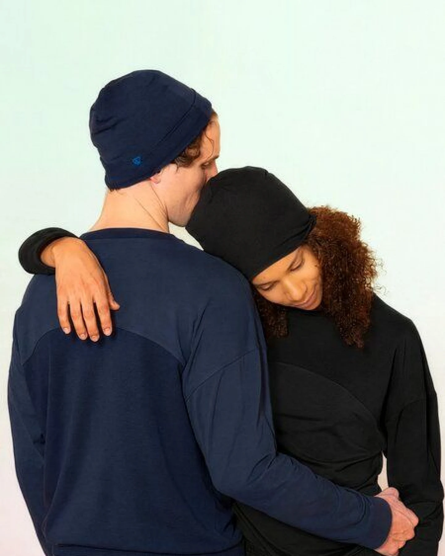 nice to meet me Unisex Sweatshirt – Sweatshirt aus TENCEL Lyocell und Bio-Baumwolle – Ansicht 2