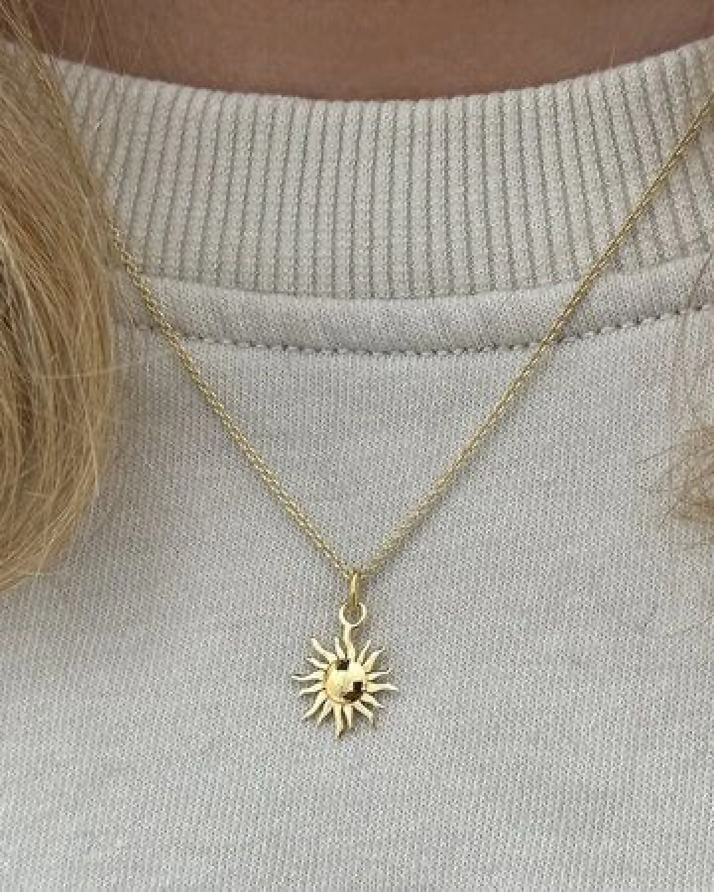 BELLYBIRD Jewellery Halskette - Sonne, Anhänger in Silber/ Silber vergoldet – Ansicht 3