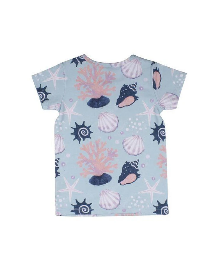 Baby T-Shirt GOTS zertifiziert – 95% Bio-Baumwolle, Hellblau mit Meeresmotiven, 5% Elasthan, weich & bequem