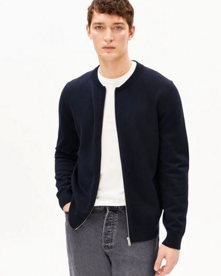 Produktseite: ARMEDANGELS AGAAMON Herren Cardigan aus Bio-Baumwolle