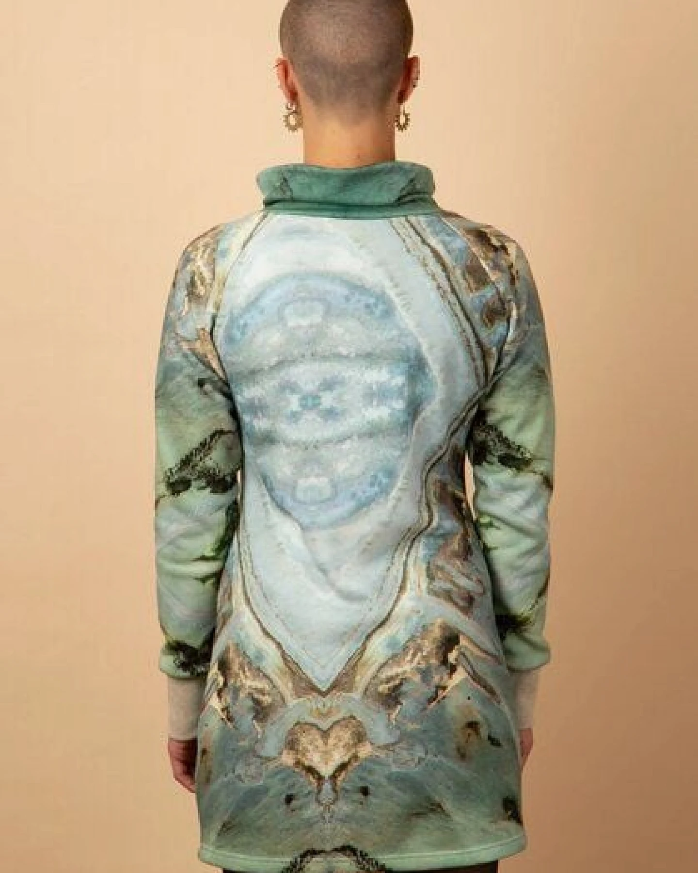 Die rote Zora Winterkleid Lagune – Ansicht 3