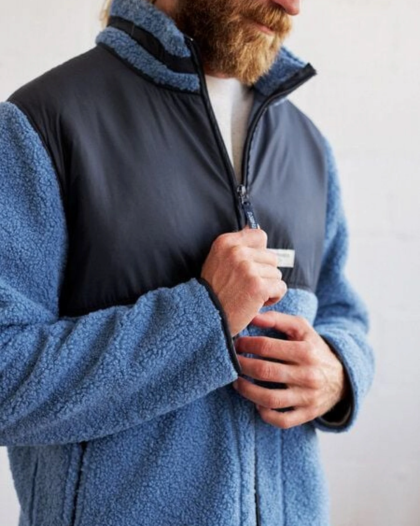 TWOTHIRDS Vegane Sherpa-Jacke TORNEY aus recyceltem Polyester – Ansicht 3