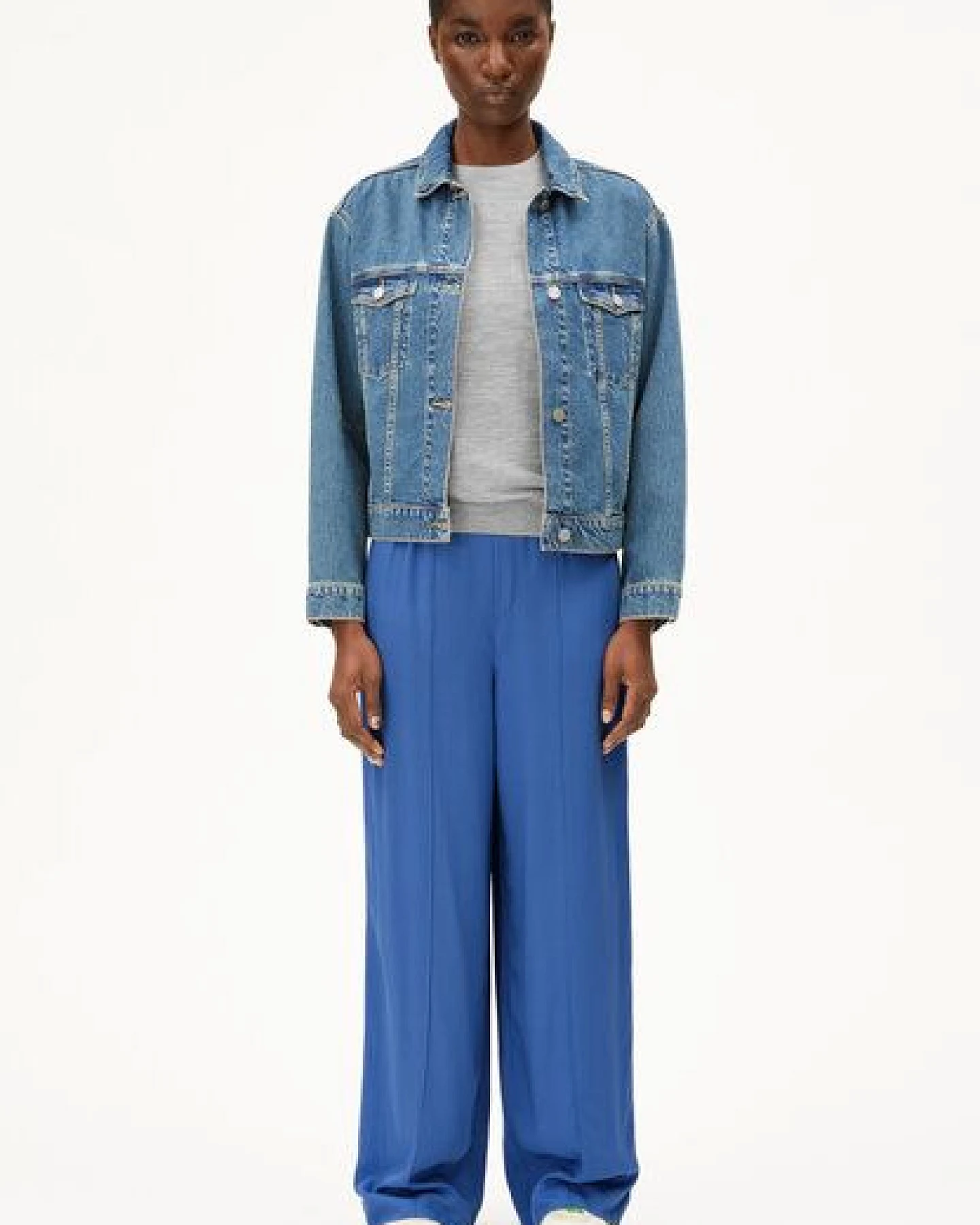 ARMEDANGELS JONVAALIE Damen Webhose aus LENZING ECOVERO Viskose – Ansicht 4