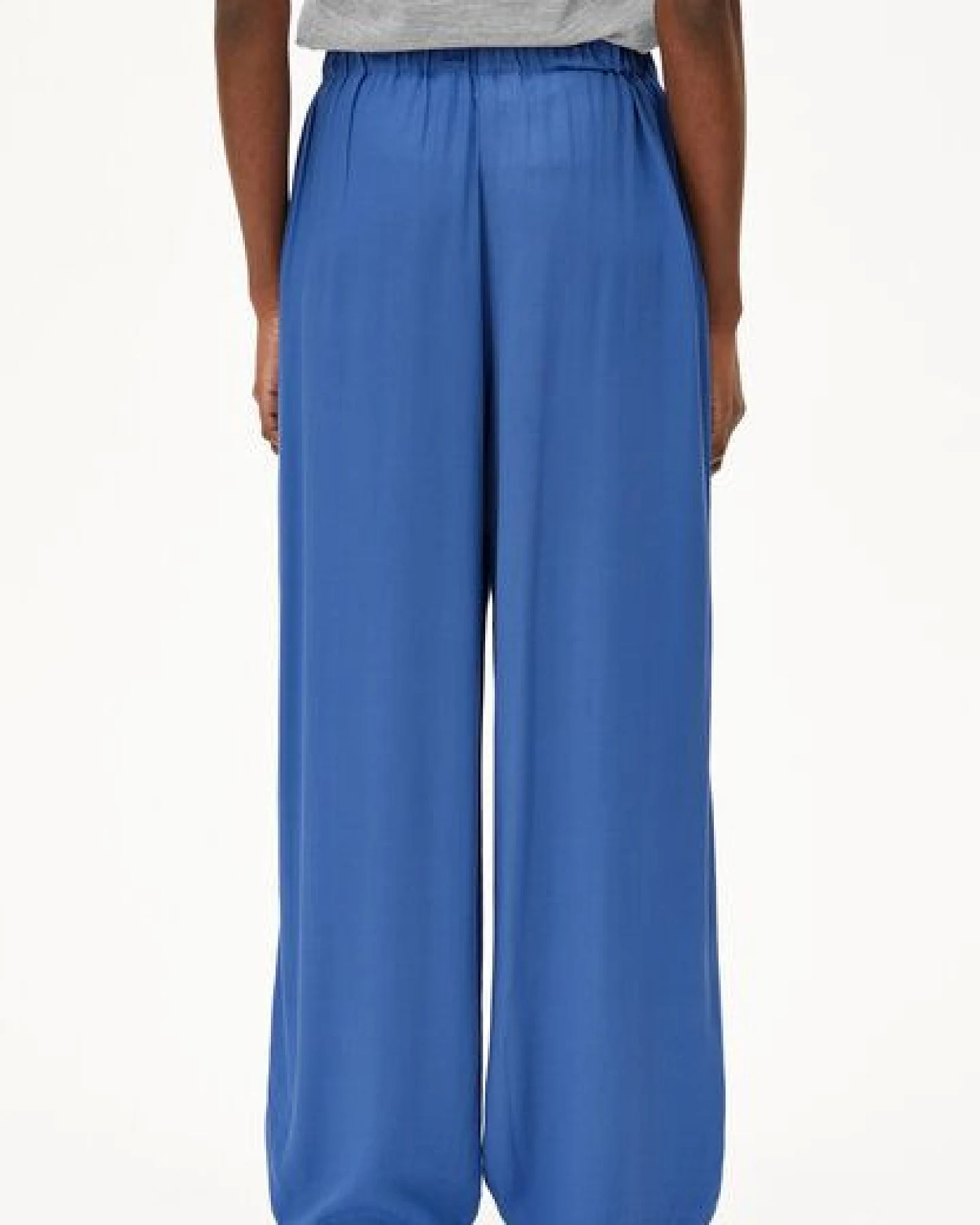 ARMEDANGELS JONVAALIE Damen Webhose aus LENZING ECOVERO Viskose – Ansicht 2