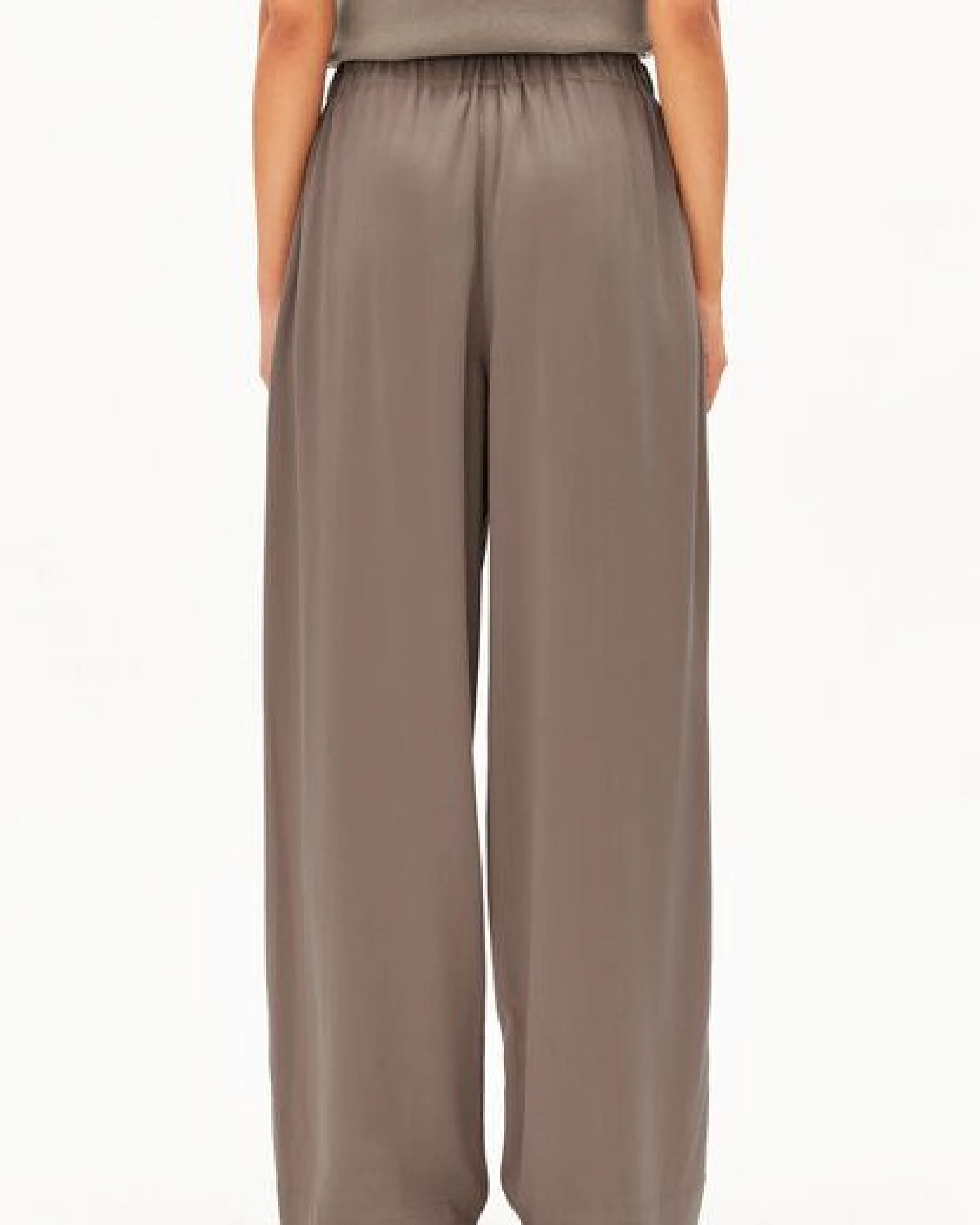 ARMEDANGELS JONVAALIE Damen Webhose aus LENZING ECOVERO Viskose – Ansicht 2