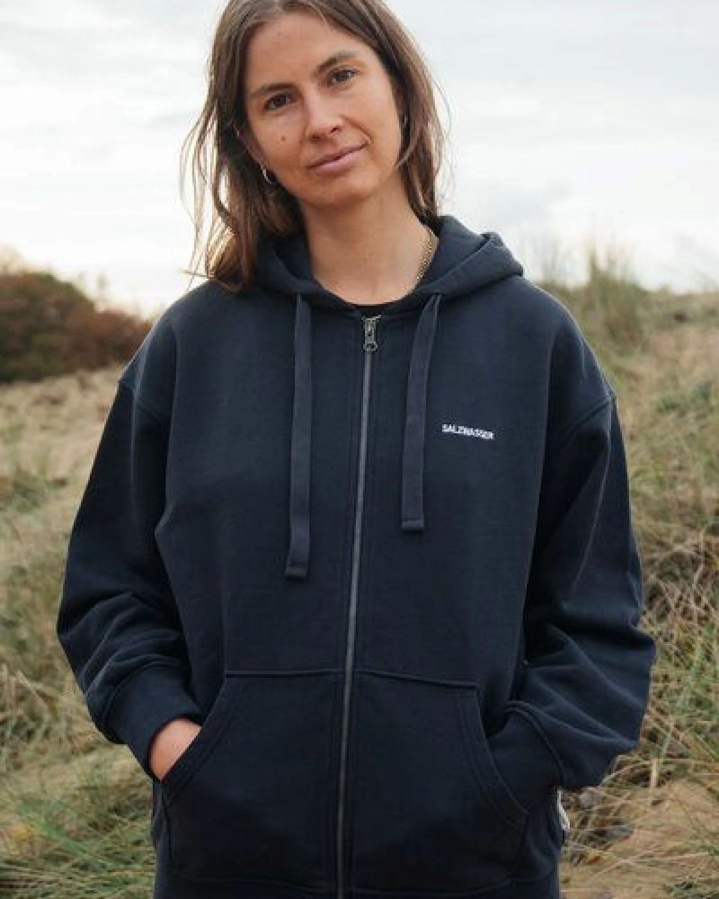 THY – Zip Hoodie Sweatjacke (Unisex) aus 100% Bio-Baumwolle (GOTS) von SALZWASSER – Ansicht 2