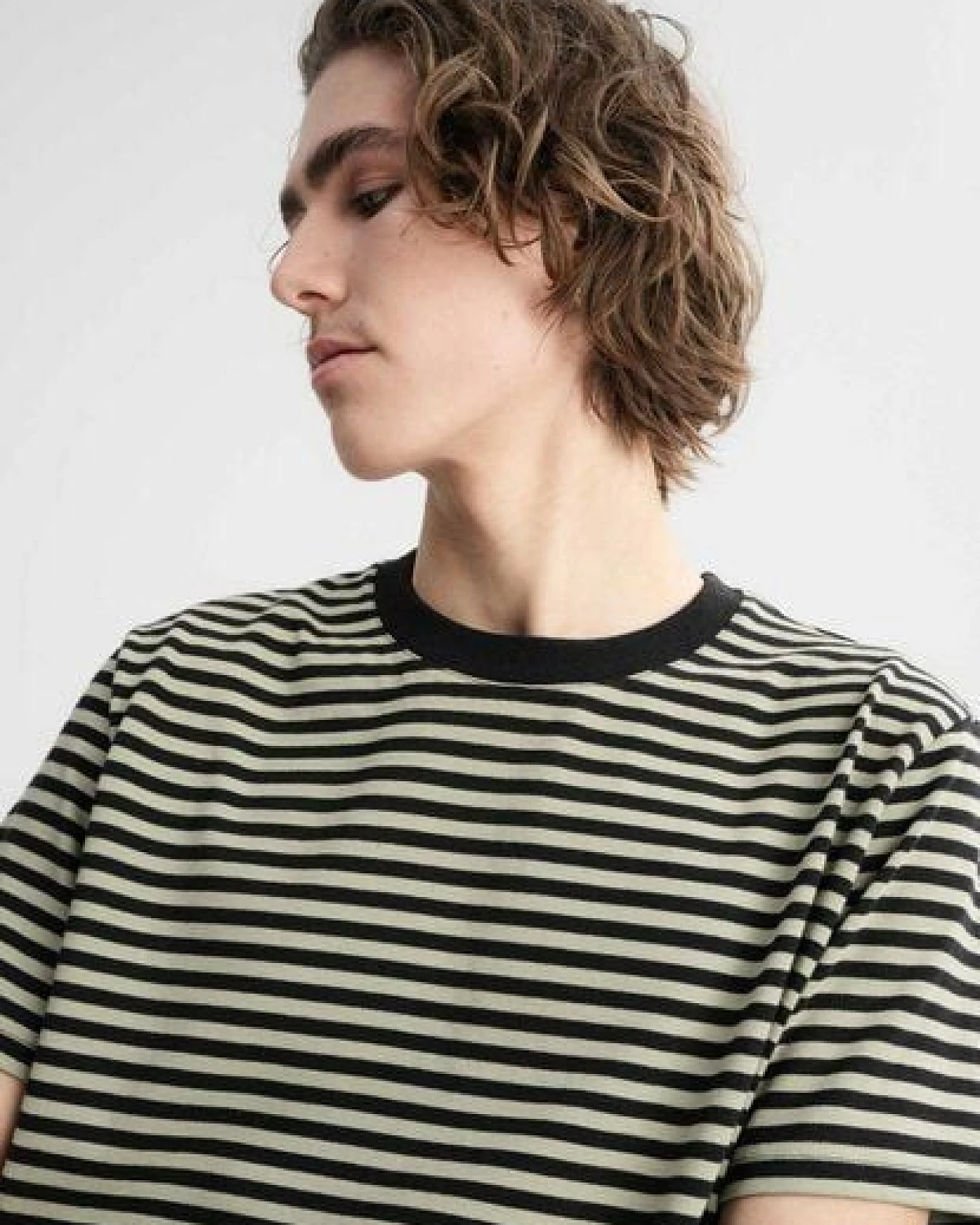 MELA T-Shirt schwer Style PRAVIN aus 100% Bio-Baumwolle – Ansicht 4