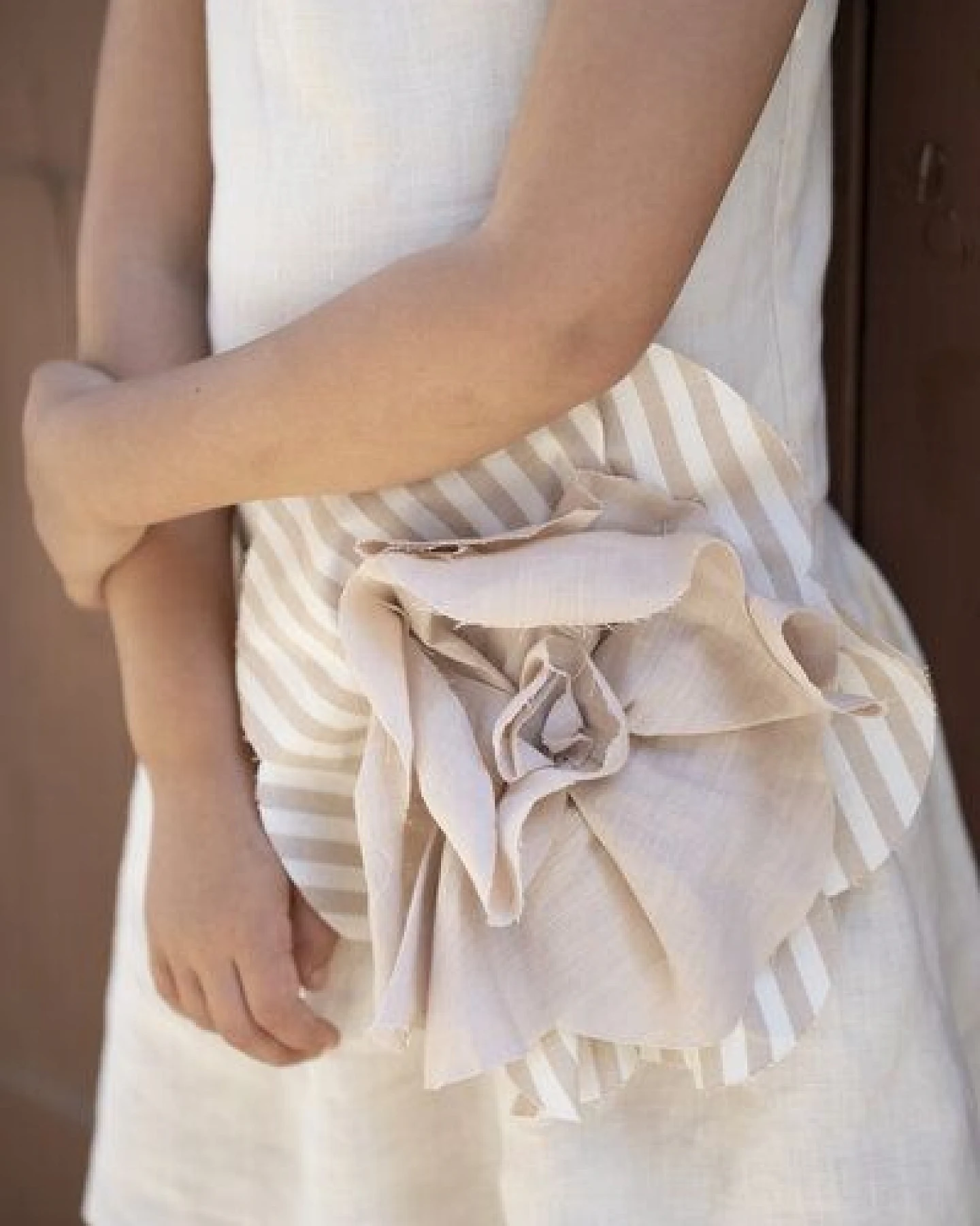 PETER JO Kleid Chloe Sienna Creme Flower – Ansicht 3