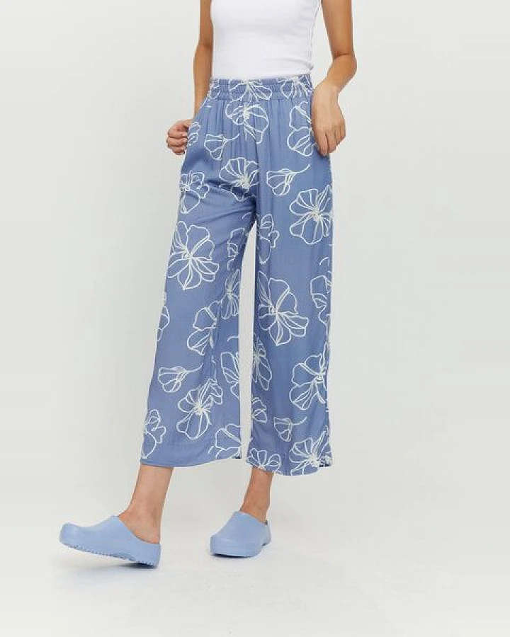 Mazine Culotte - Cherry Printed Pants - aus EcoVero