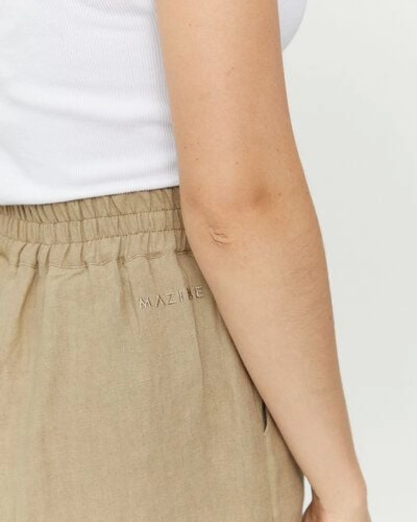 Mazine Kurze Hose - Pinki Shorts - aus Leinen – Ansicht 4