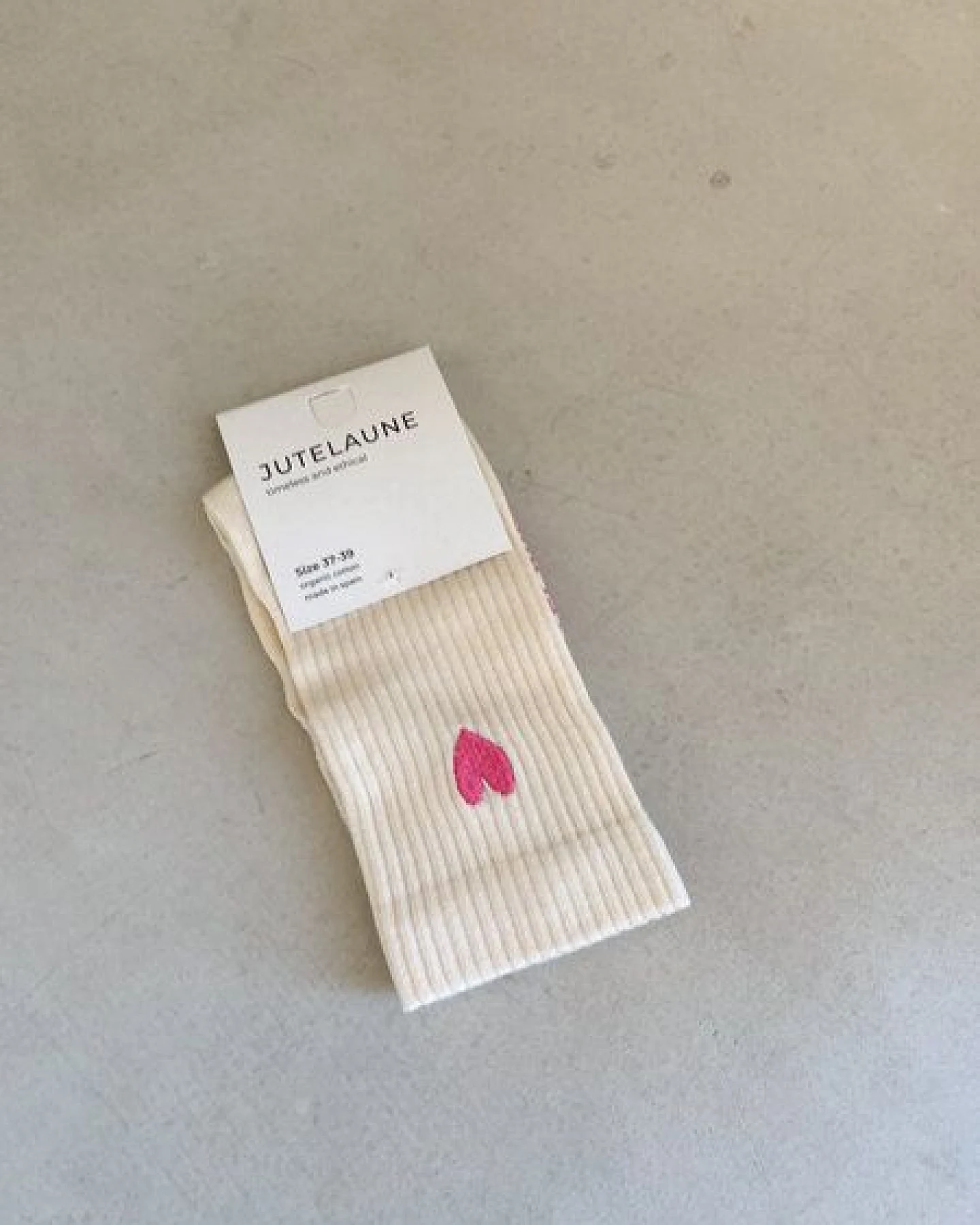 Jutelaune Rosa Herz Socken - GRS und OEKO-TEX Zertifizierungen – Ansicht 2
