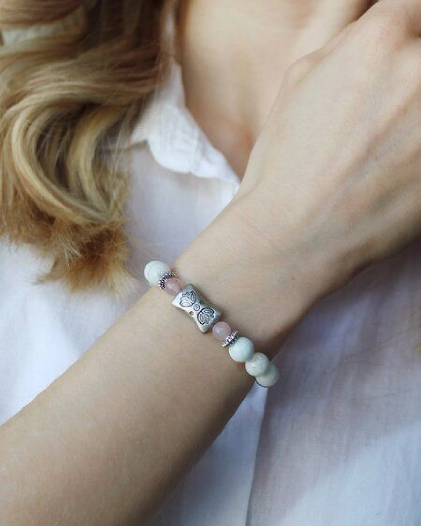 Divasya Armband "Lotus Garden" aus Rosenquarz – Ansicht 2