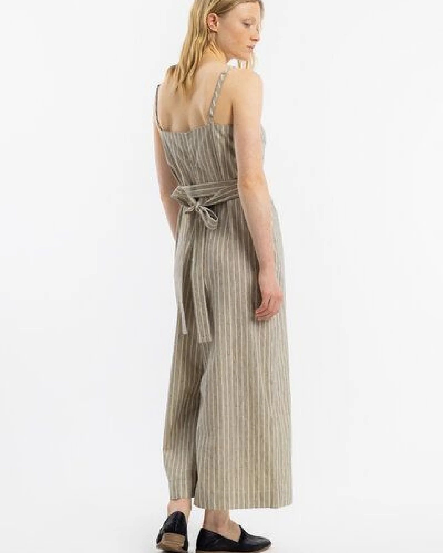 Rotholz Relaxed Jumpsuit Linen Blend – Ansicht 4