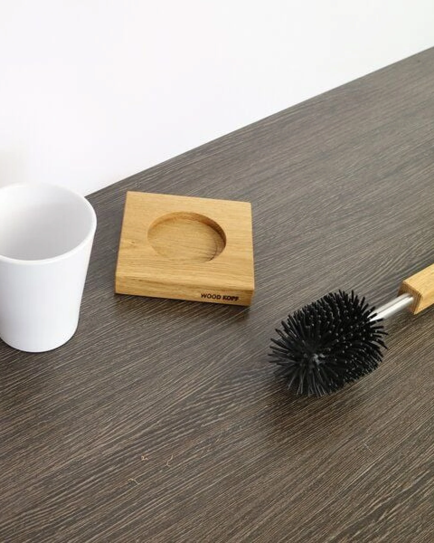 Woodkopf Toilettenbürstenhalter LINA aus Holz – Ansicht 3